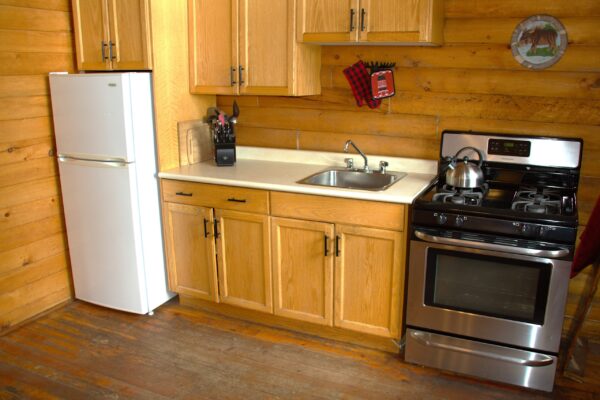 cabin 5 kitchen